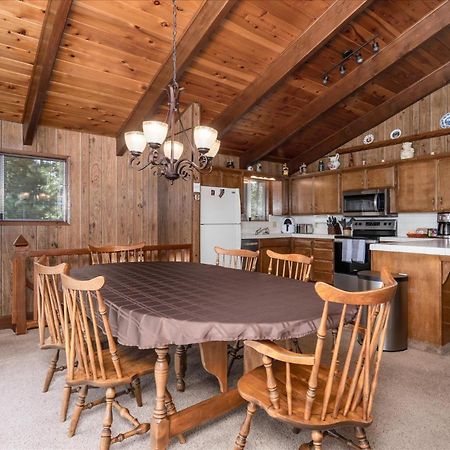 Papa Bear Cabin North Wawona Экстерьер фото